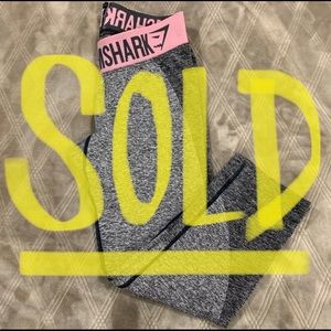 Gymshark | Charcoal Marl/Pink Flex Leggings